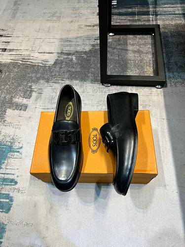 Picture of Tods Shoes Men _SKUfw150606792fw